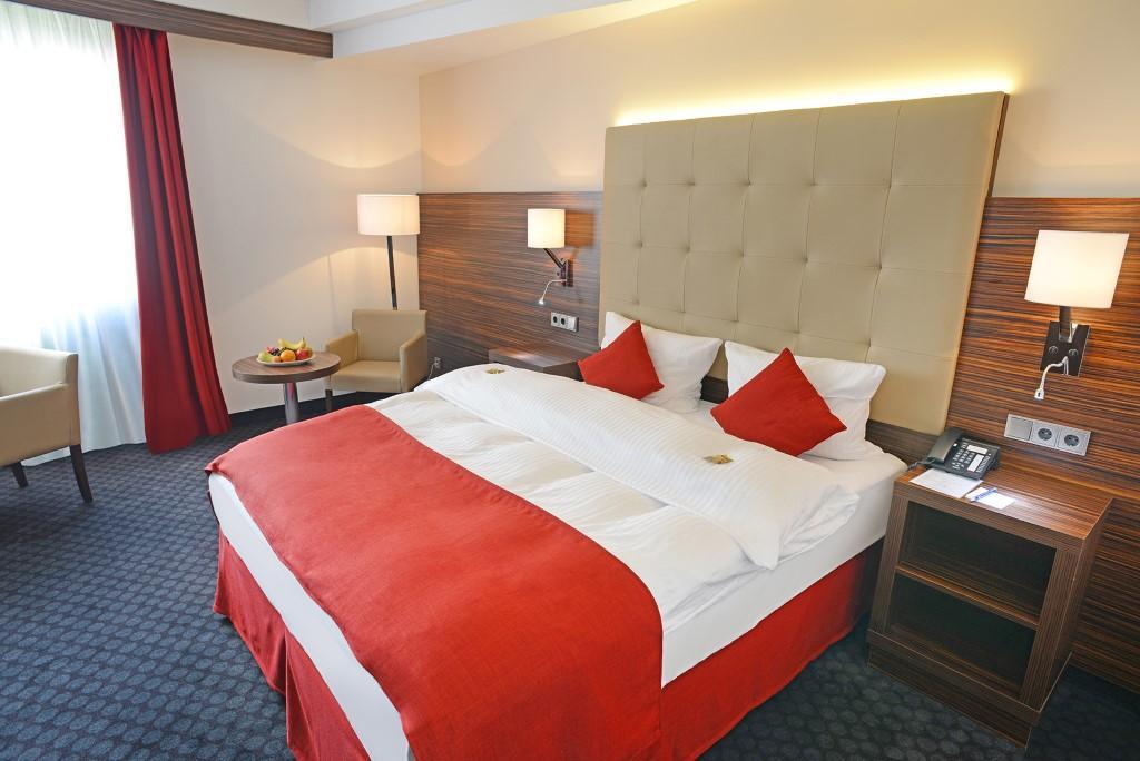 Messehotel Europe Штутгарт Экстерьер фото