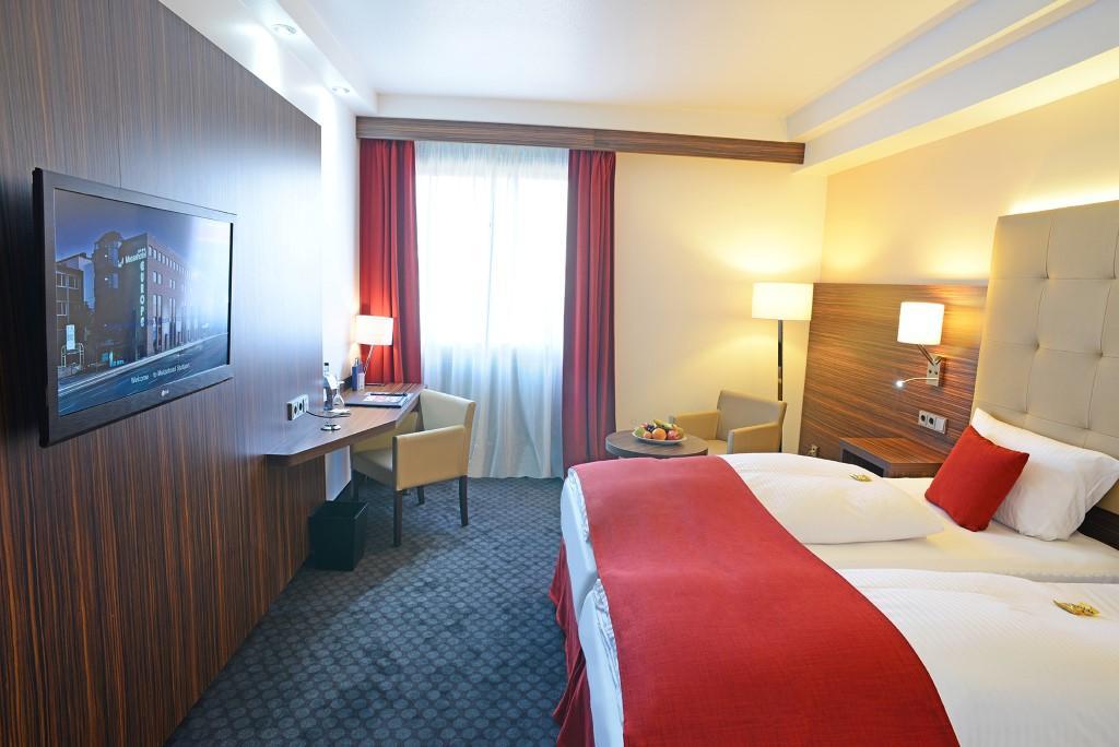 Messehotel Europe Штутгарт Экстерьер фото