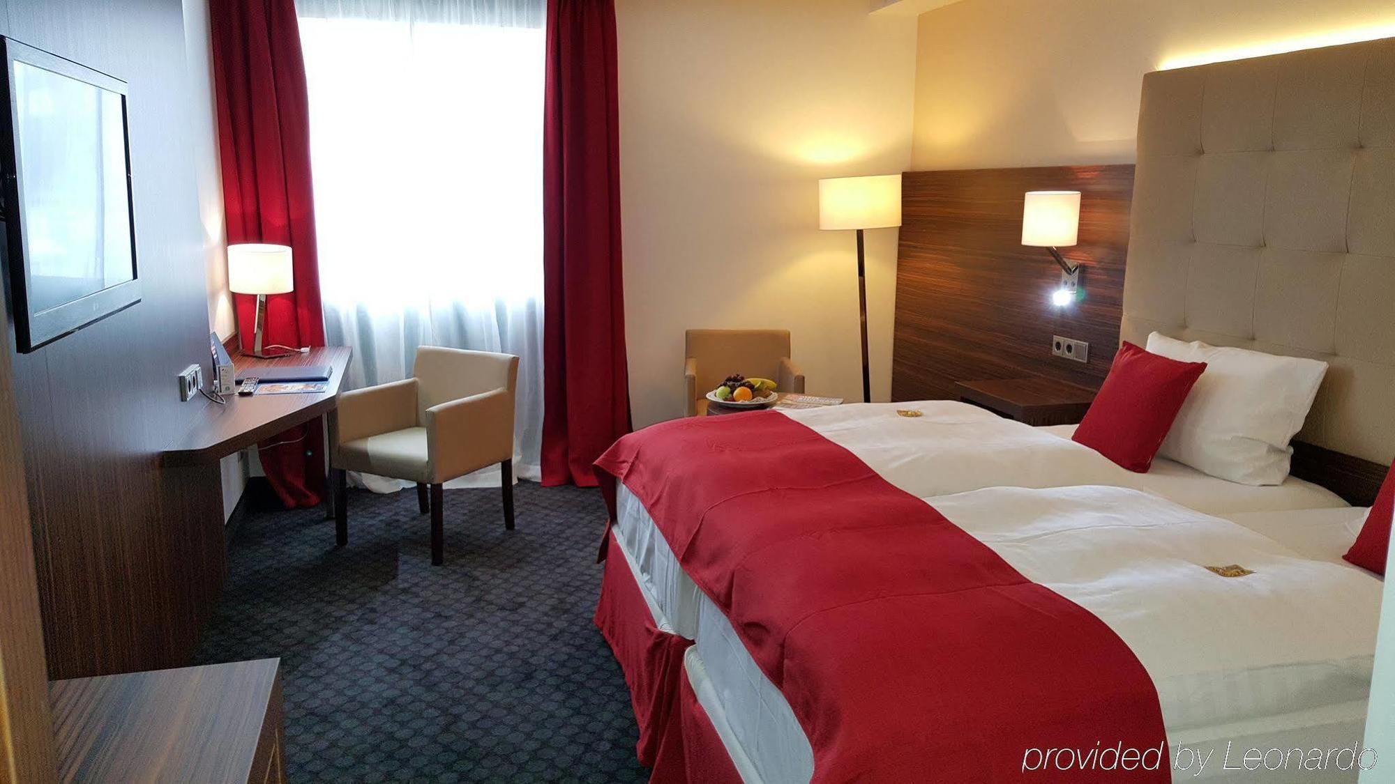 Messehotel Europe Штутгарт Экстерьер фото