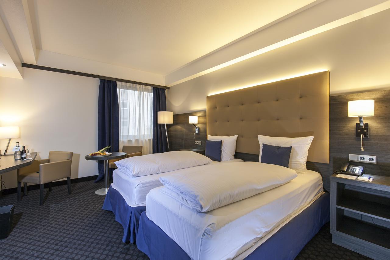 Messehotel Europe Штутгарт Экстерьер фото